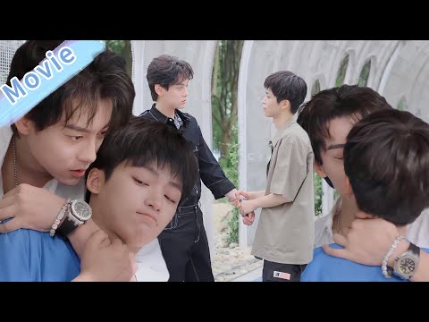 Видео: Босс полностью владеет им! Покупка белья — лишь начало… первый поцелуй ведёт в спальню 💕