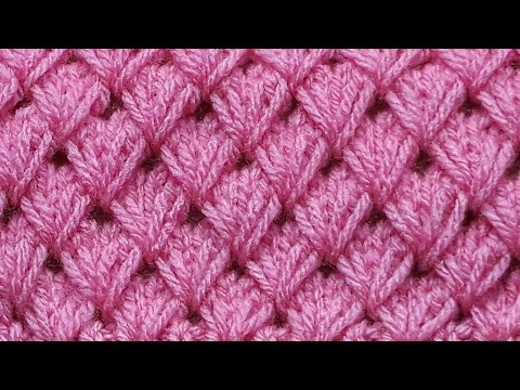 Видео: Красивый ажурный узор спицами. Узор для кардигана, джемпера, кофты.