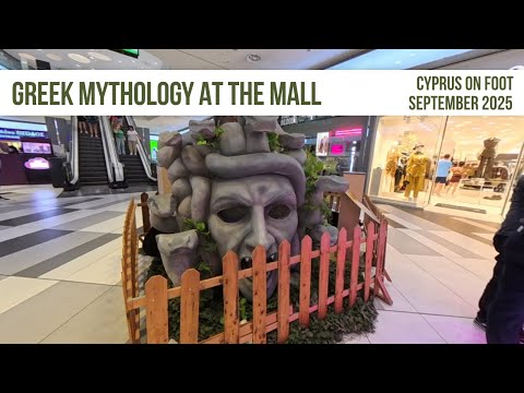 Видео: Греческая мифология в торговом центре Kings Avenue
