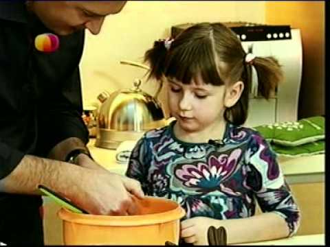 Видео: Творожный наполеон с заварным кремом.Мадленки.