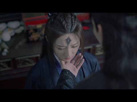 Видео: Лорд x Maid🐦Qingqing хотел покрыть шрам цветком, Господь намеренно нарисовал его более уродливым