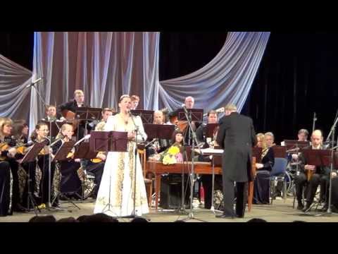 Видео: А любовь-то лебедем - Татьяна Семушина