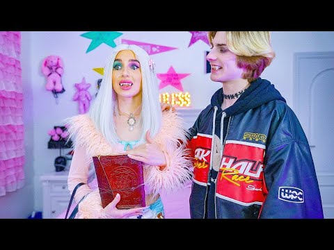 Видео: ДНЕВНИКЪТ НА ЗЛОДЕЯ 🧛 Кой ще победи: доброто vs злото? Флорида и страшната тайна на вампирите