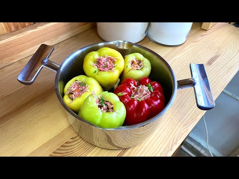 Видео: ВКУСНЕЙШИЙ ОБЕД ПЕРЦЫ ФАРШИРОВАННЫЕ В ТОМАТНОМ СОУСЕ / Alex&Milana