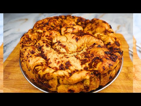 Видео: 🧅🍞 ЦАРСКИ ЛУЧНИК :) Постен, със зрял лук, икономичен, красив и много вкусен - мек като душичка :)