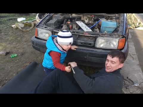 Видео: Как снимается передний бампер на Пассате Б3 Разбираю Пассат Б3 Как снять передний бампер  Пассата Б3