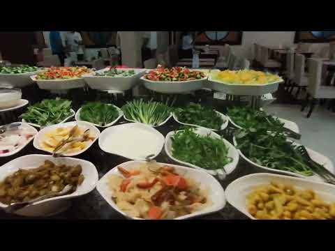 Видео: Чем кормят в Onkel Hotel 🏖️
