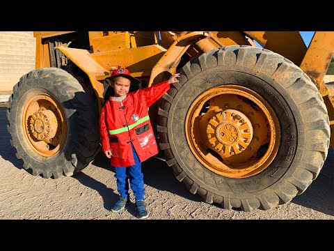 Видео: Всі ТРАКТОРИ на каналі Діма і Машинки