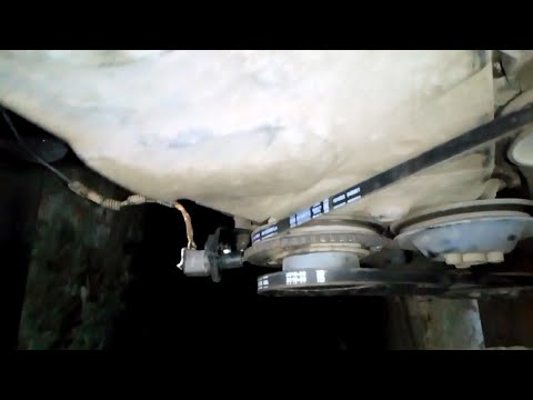 Видео: АУДИ 100 С4 2.0 переделка шкива под зубчатый для Январь 5.1