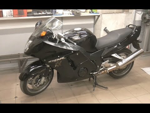 Видео: Парочка Дроздов (Honda CBR1100XX Blackbird)