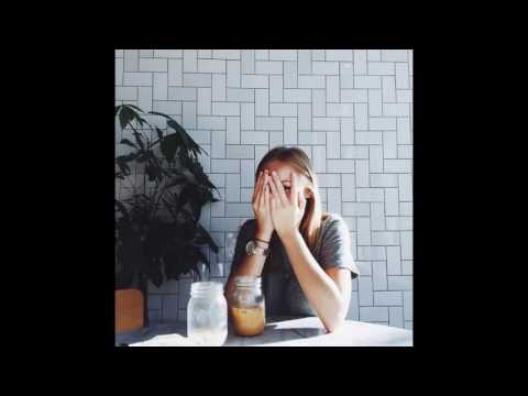 Видео: T1One - Её зелёные глаза