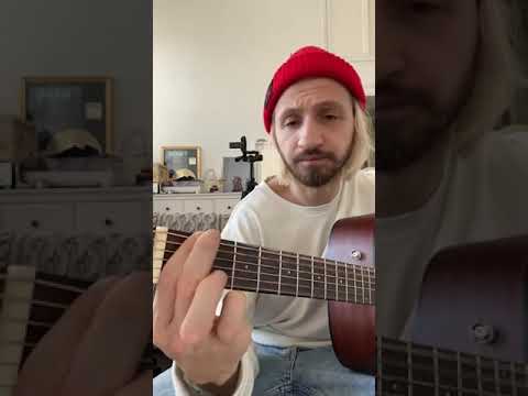 Видео: Женя Мильковский - Ты бы охуела (акустика) эфир 10.03.2021