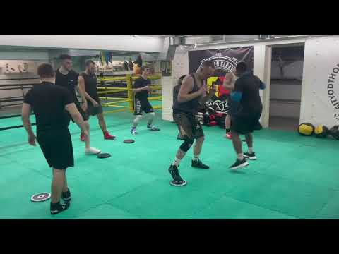 Видео: 🥊 комплекс упражнений на выносливость ног футворк #бокс#boxing#box