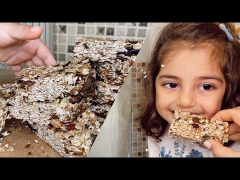 Видео: Վարսակի փաթիլներով #բատոնչիկ/ овсяные #батончики/ oatmeal #bars/