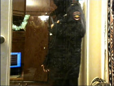 Видео: ПОЛИЦЕЙСКИЕ ВОРВАЛИСЬ НА СТРИМ К ГЕННАДИЮ ГОРИНУ