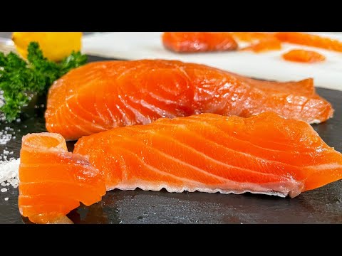 Видео: Как легко и вкусно Засолить Красную Рыбу дома. Малосольная семга, лосось, форель.