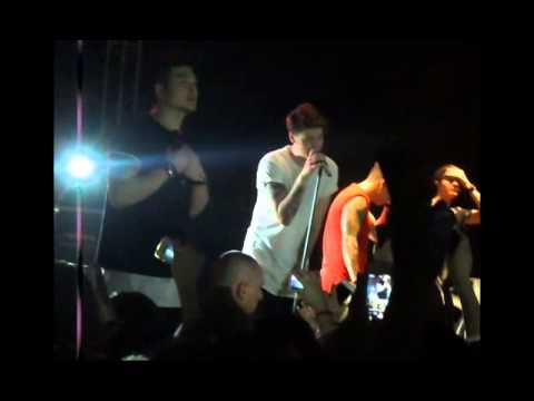 Видео: Mband - Чомусь так гірко плакала вона - Брест - 4 мая 2015