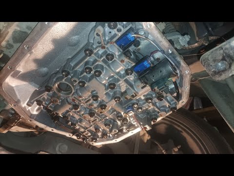 Видео: Частичная замена масла в вариаторе на TOYOTA RAV4 4 поколения
