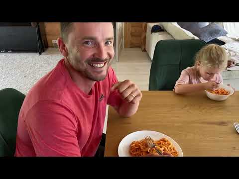 Видео: ЛИТВА 2024 / Жизнь в деревне, готовим вкуснейшие спагети