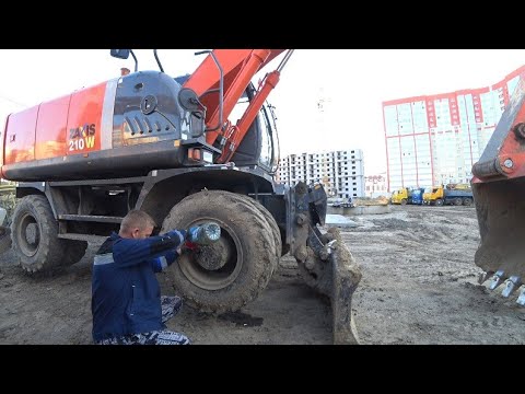 Видео: Сальник на бортовой бежит ручьём  ,выкопал траншею ,навожу порядки .