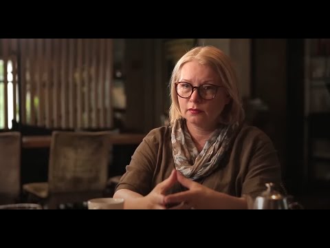 Видео: Мужчине всё равно сколько тебе лет, какой у тебя вес, если рядом