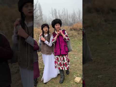 Видео: “Биринчи мугалим” Шаки Тойматов мектеби