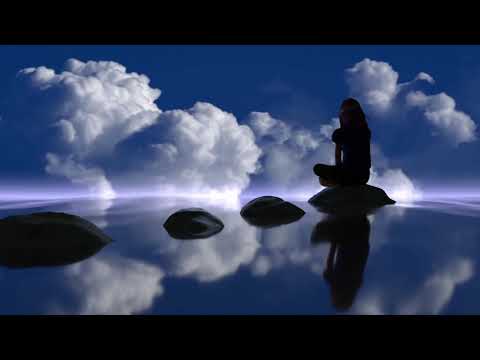 Видео: Великая Маха Мантра в исполнении Святого