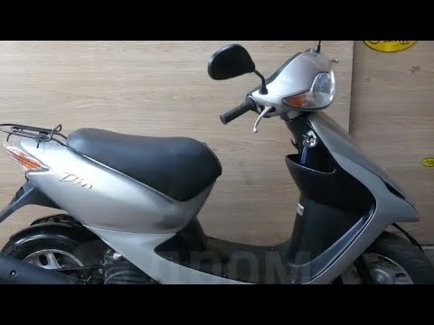Видео: Honda dio 56 замена лампы фары PH-11