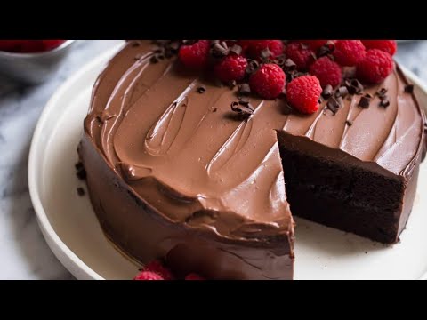 Видео: Наши любимые праздничные десерты на растительной основе