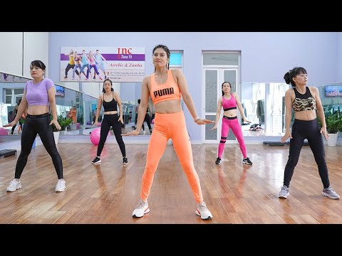 Видео: упражнения для быстрого похудения для полных людей | Zumba Class