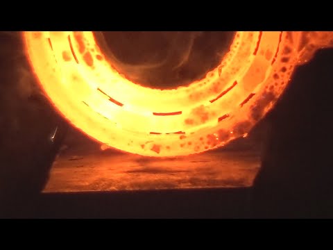 Видео: 88 Клинок из целого подшипника  Без трындежа