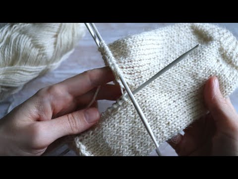 Видео: Делаем убавки после пятки при вязании носков спицами