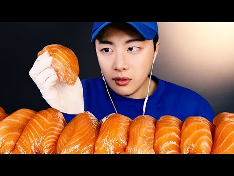 Видео: ASMR Суши из гигантского лосося MUKBANG Отличный лосось, в 10 раз лучше, чем обычный лосось