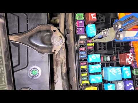 Видео: Предохранители для радиоприемника Toyota 4Runner 2008 года