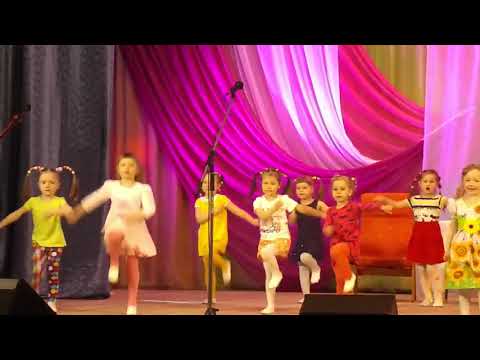 Видео: танец" Бабочка по небу летит"