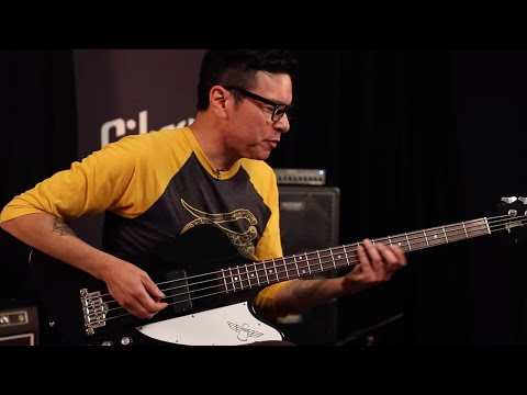 Видео: Фред Саблан демонстрирует новый бас-гитару Gibson Thunderbird
