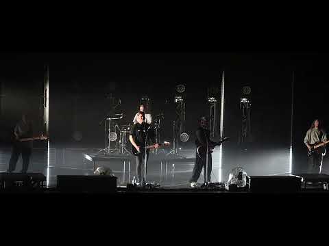 Видео: Лед, что поет о любви