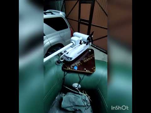 Видео: Haibo iPenguin P65 (Хайбо 65) с GPS установка на ПВХ лодку.