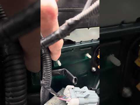 Видео: Нива Урбан легенд вода в салоне 2023год