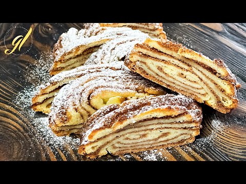 Видео: ТВОРОЖНАЯ ПЛЕТЕНКА С ОРЕХАМИ 🌰 | Зимняя выпечка с корицей