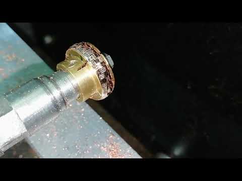Видео: Ювелирный станок с ЧПУ для алмазной обработки колец.