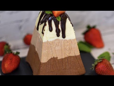 Видео: Сирна ПАСКА без випічки ТРИ ШОКОЛАДИ - Заварна Сирна Паска за ЛІЧЕНІ ХВИЛИНИ яка завжди виходить!