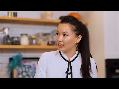 Видео: Алим, бананатай Аяган бялуу | Хоол зүйч Азаагийн булан