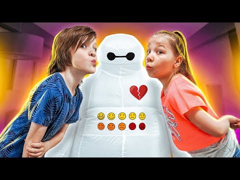 Видео: РОБОТ ПРОТИВ СВИДАНИЯ! ПЕРВЫЙ ПОЦЕЛУЙ ИСПОРЧЕН!