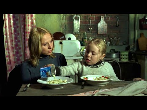 Видео: ОЧЕНЬ ДОБРЫЙ ФИЛЬМ ДО СЛЕЗ! МАЛЕНЬКАЯ ДЕВОЧКА ПОСТАВИЛА НА МЕСТО ПРОДАВЩИЦУ! Кука! Русский фильм