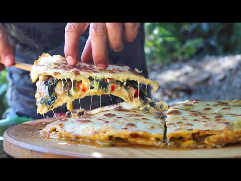 Видео: Яичные блины по-турецки с овощами Рецепт | Я приготовила летний фруктовый салат