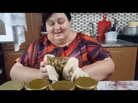 Видео: ГРИБЫ МАРИНОВАННЫЕ НА ЗИМУ. Шампиньоны по просьбе моего сына. 🍄