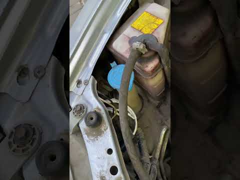 Видео: Hyundai accent, горит дальний при включении ближнем. Не выключаются габариты, проблемы с освещением.