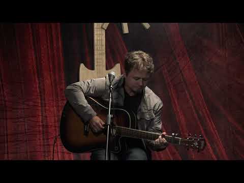 Видео: Никита Дорофеев и Павел Фахртдинов. Концерт в "Археологии". 2 отделение.