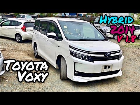 Видео: Обзор Toyota Voxy Hybrid! 2014 г. 1800сс; Только из Японии !